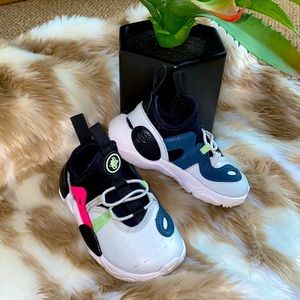 Nike infant girl shoes